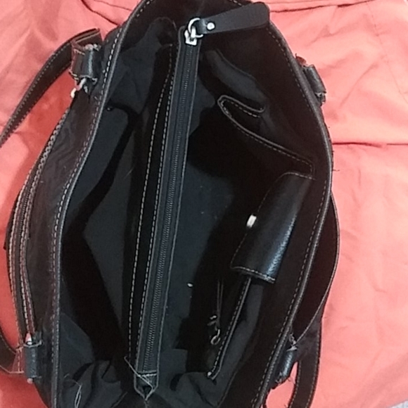 Liz claiborne black purse - Picture 4 of 5